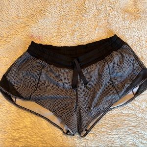 Lululemon hottie hot shorts